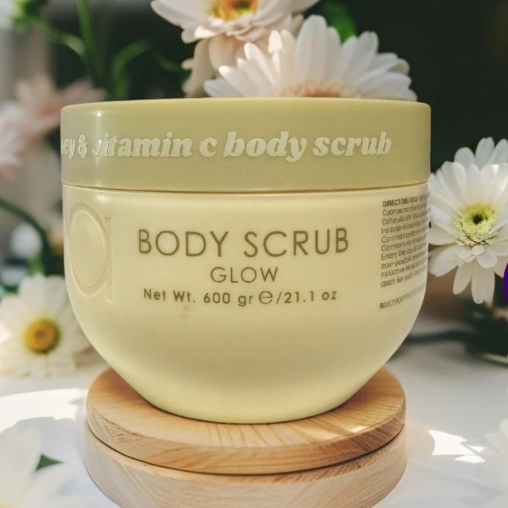 Ciroa Body Scrub NEW Glow‎ w/ Manuka Honey & Vitamin C EcoPure 21.1 oz 600 GR